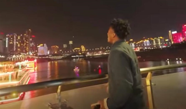 甲亢哥喊话：中国被严重低估